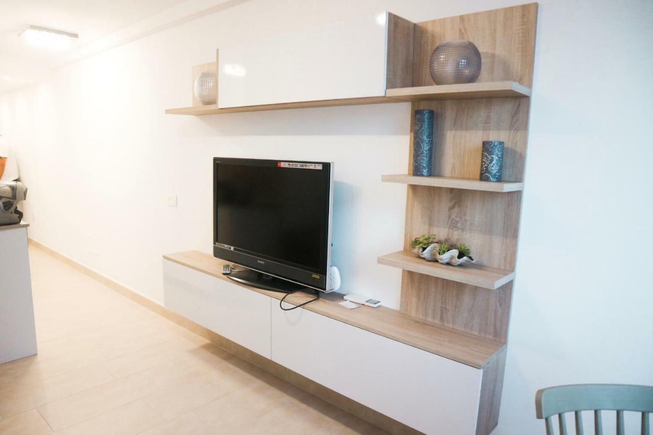 Apartamento En El Paseo Maritimo De Apartamento