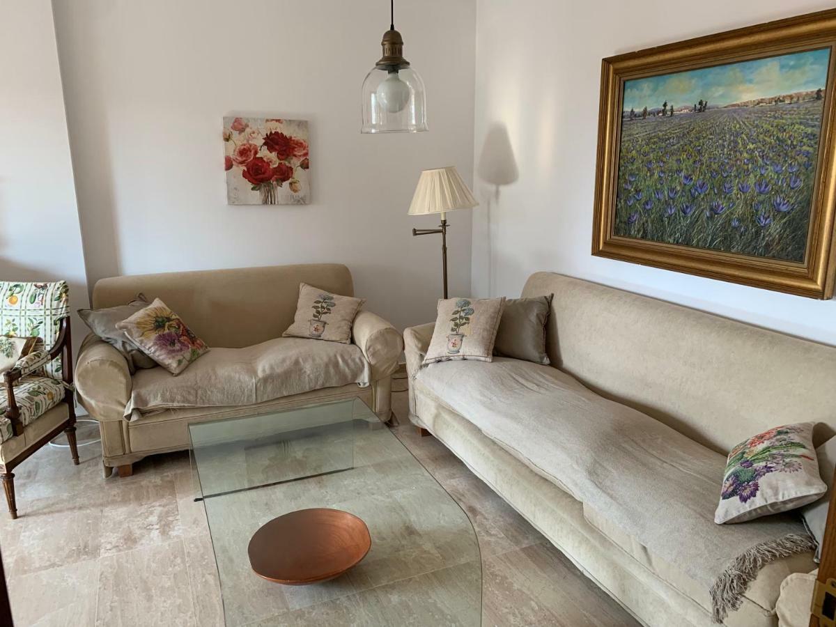 Apartment Primera Linea De Playa En Chapas Marbella