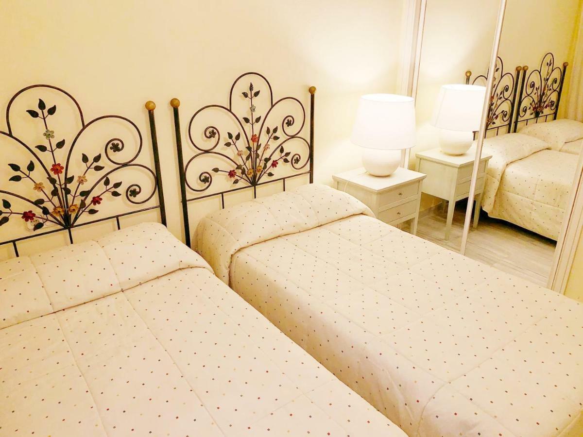 Chez Elo Ii. 3 Dorm. 3 Bedroom - Marbella. Milla De Oro. Apartamento *