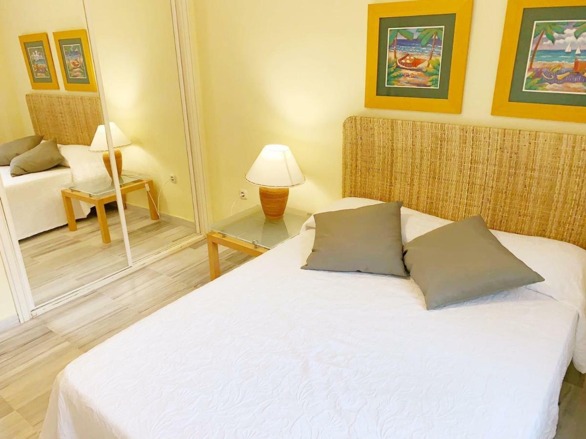 Chez Elo Ii. 3 Dorm. 3 Bedroom - Marbella. Milla De Oro. *