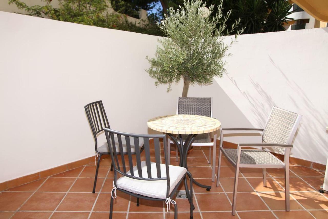 Apartment 4 Bedroom Luxury Duplex With Sea Views By Puerto Banus *
