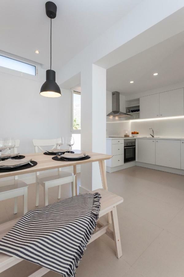 Apartment Seaview Flat With Sunny Balcony - *