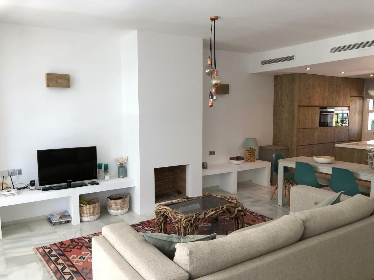 Jardin De Pinos Holiday home Marbella