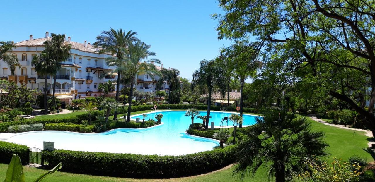Apartamento Chez Elo Ii. 3 Dorm. 3 Bedroom - Marbella. Milla De Oro. *