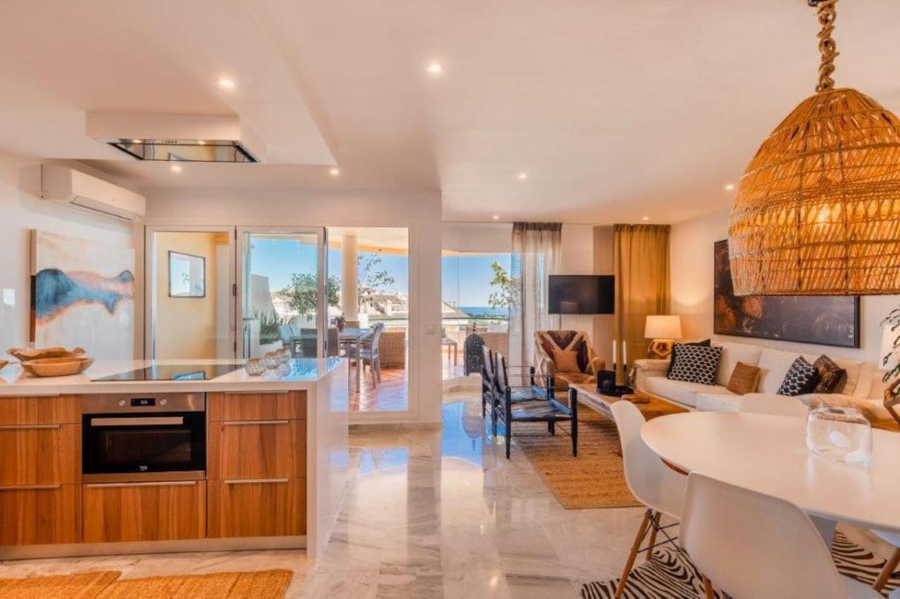 4 Bedroom Luxury Duplex With Sea Views By Puerto Banus Apartment Marbella