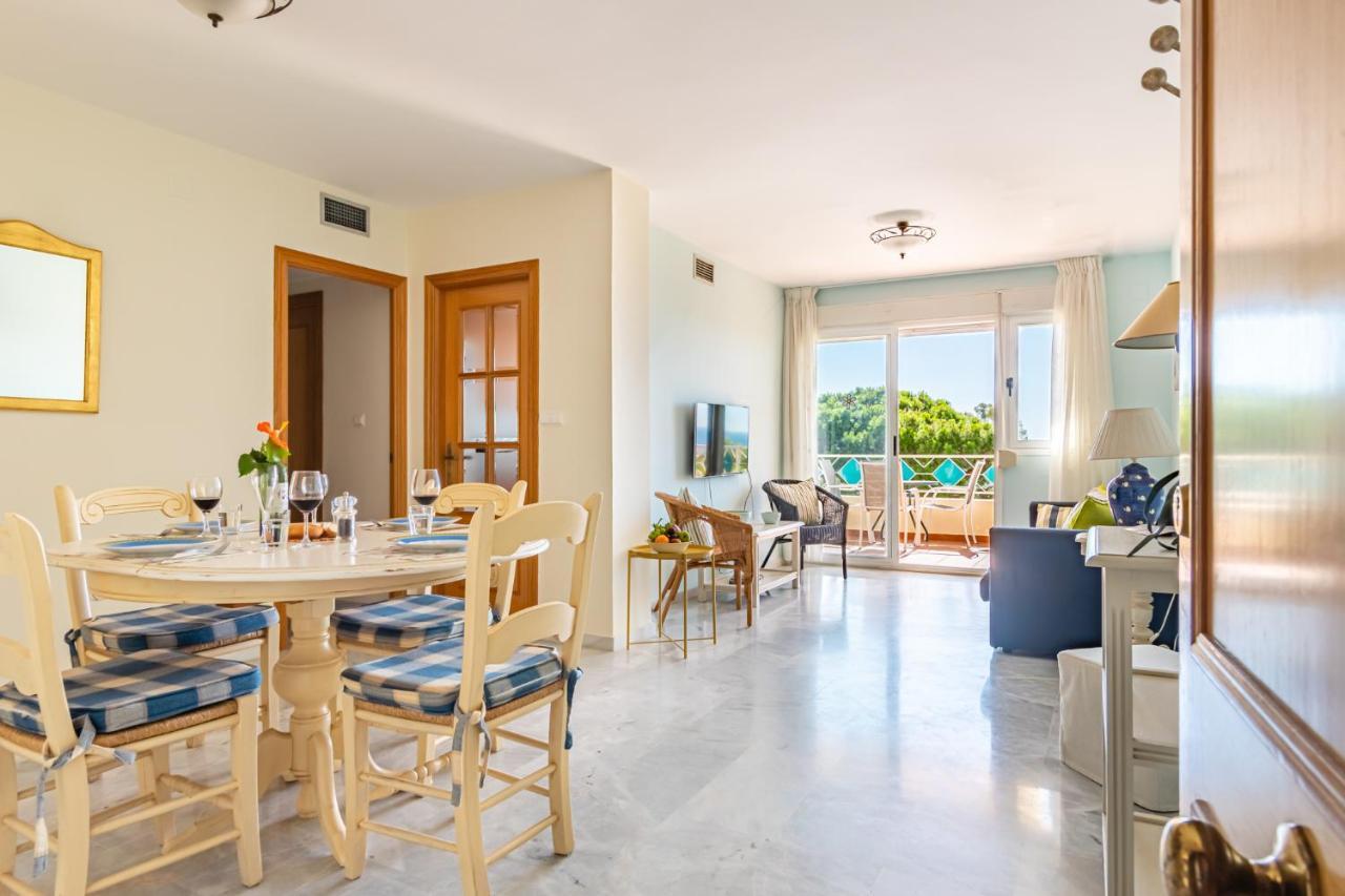 Apartment Sun & Sand Beach