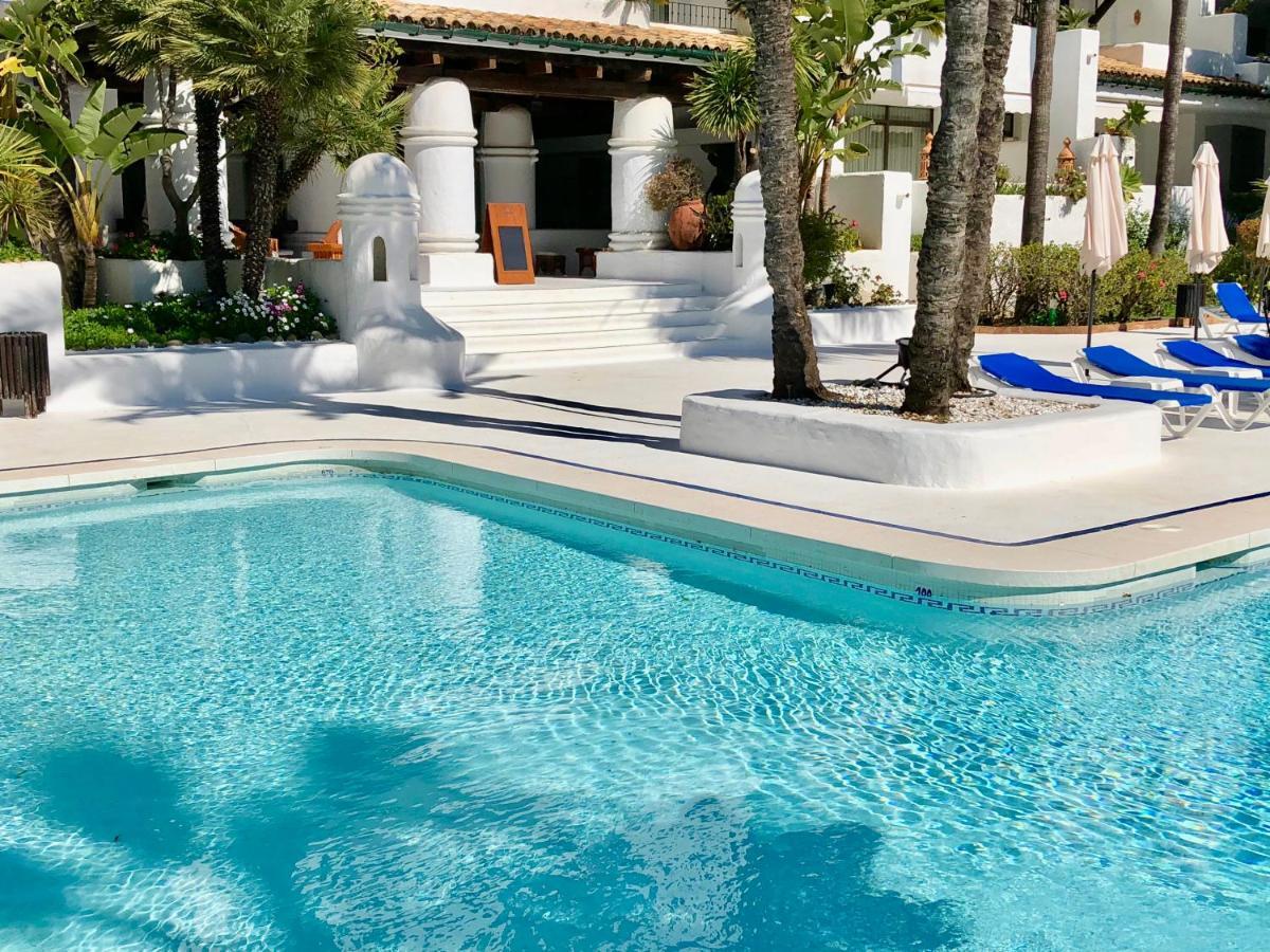 Apartment Luxury In La Isla, Puerto Banus Marbella