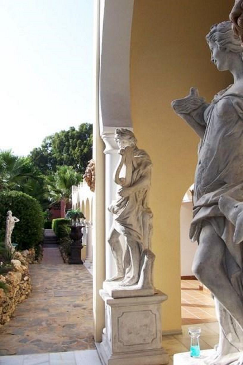 Royal Roman Empire Hotel Marbella