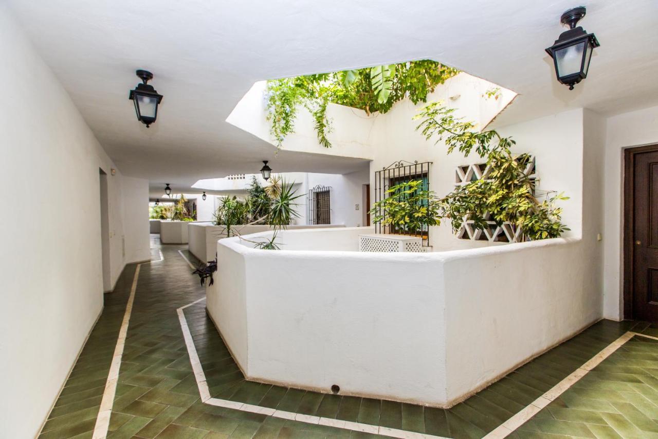 Luxurious 2 Bed Banus With Private Parking - Rdr193 Apartment *