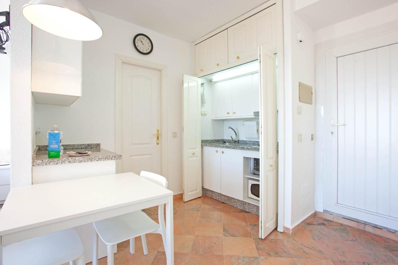 Romana Playa Studio With Sea View Apartment Marbella